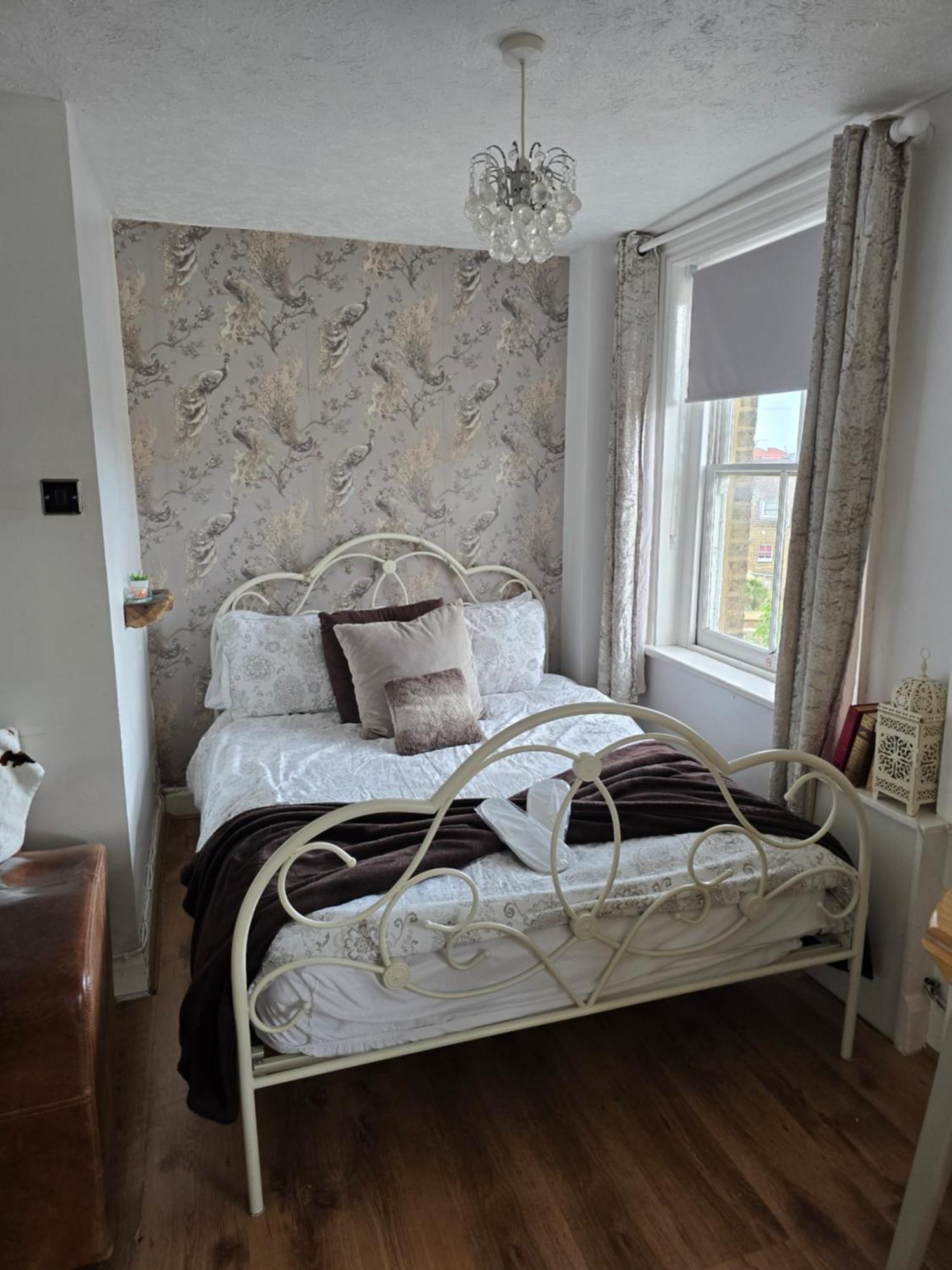 Havisham Studio Flat Rochester Me1 1Xz 斯特鲁德 外观 照片